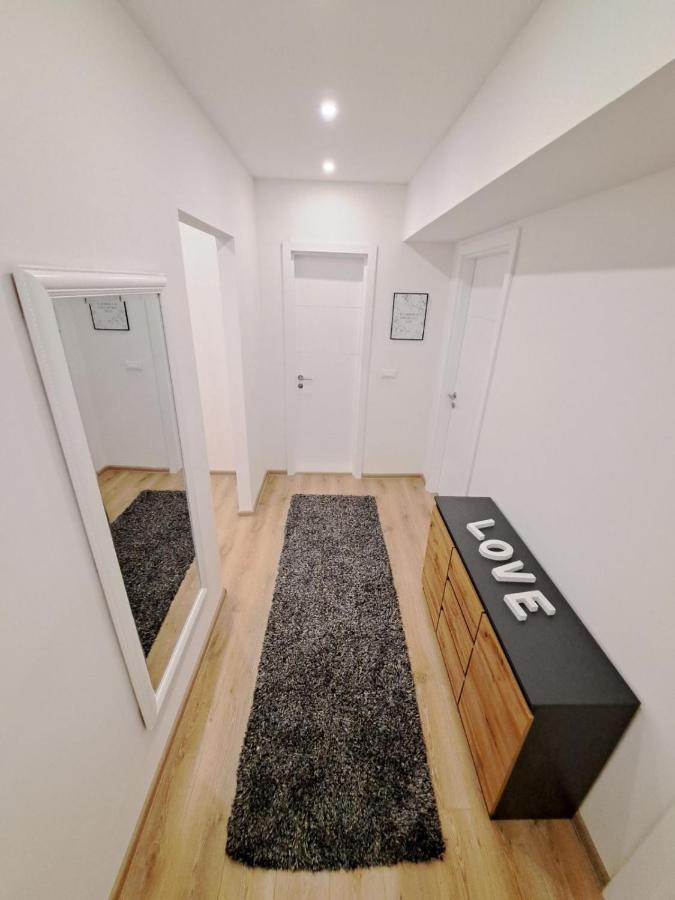 Andrea Apartman *
